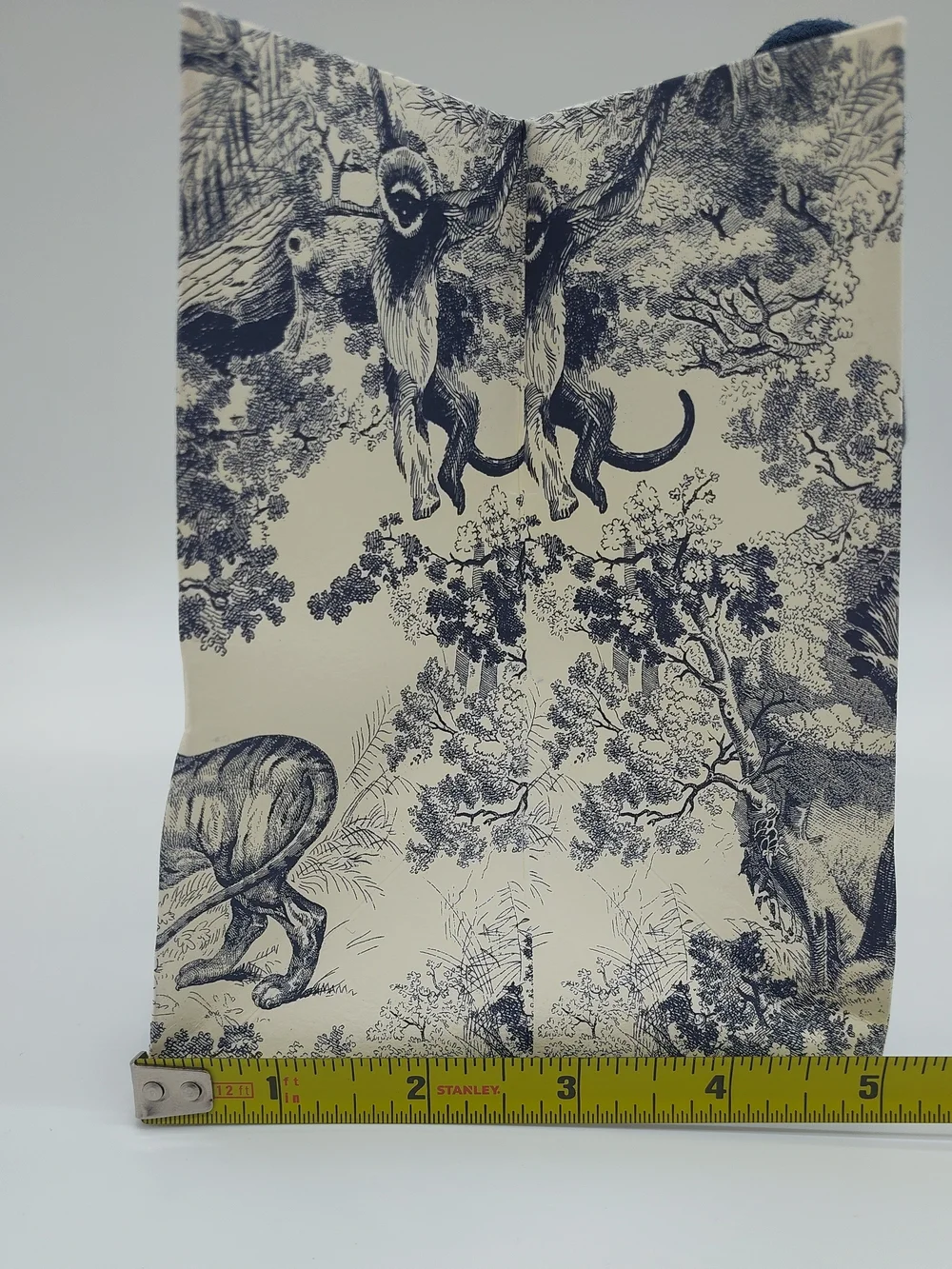 DIOR Toile Jungle Navy Gift Bag Gold Logo Boutique Packaging Tiger Medium EUC